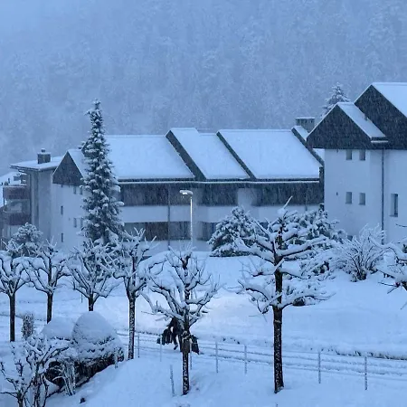 5-sterne Lage - Gleich Bei Den Bergbahnen Laax